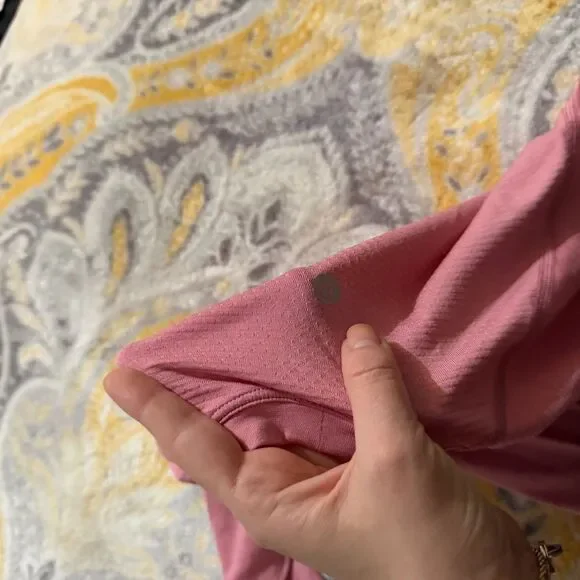 Lululemon Pink Swiftly Long sleeve race Length Size 6 - Picture 3 of 3